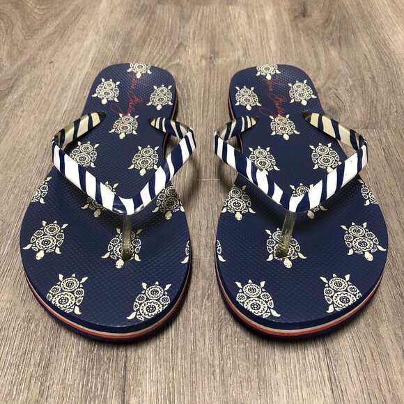 Vera Bradley Size 7/8 Turtle Flip Flops Red White and Blue Patriotic Sandals - Picture 2 of 8
